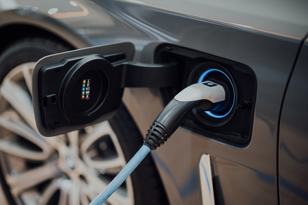 Cargador de vehículo eléctrico.