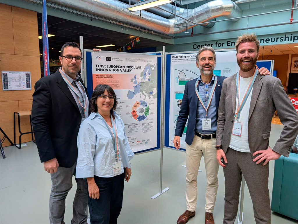 De izda a dcha: Francesco Lembo, Delia Sola, Evert Jan Van Nijen y Sander Bos.