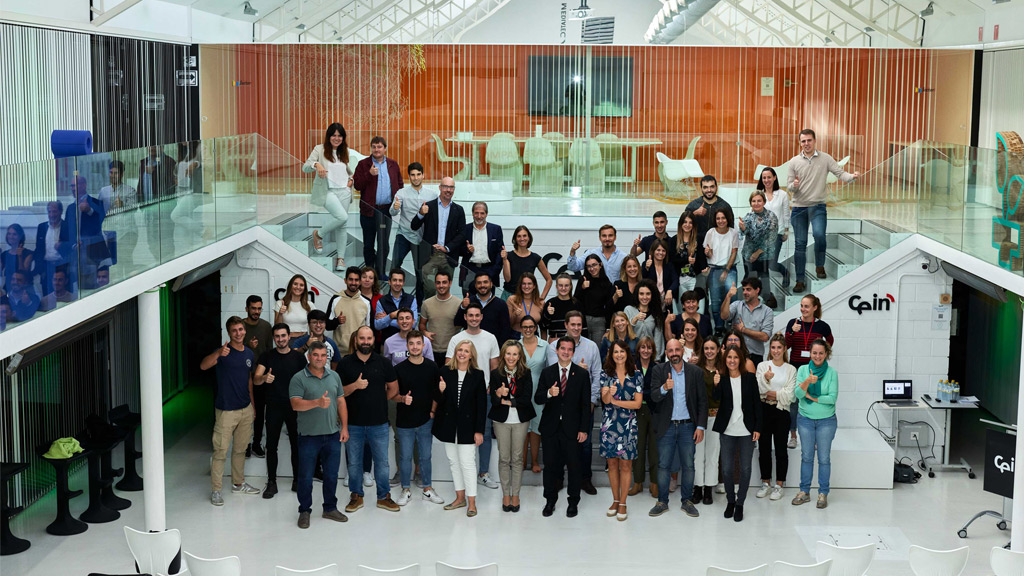 Participantes en el acto de despedida