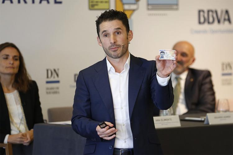 Eduardo Azanza es un firme defensor del desarrollo de una identidad confiable en entornos digitales