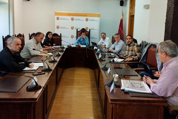 La reunión se ha celebrado en el Ayuntamiento de Alsasua. 