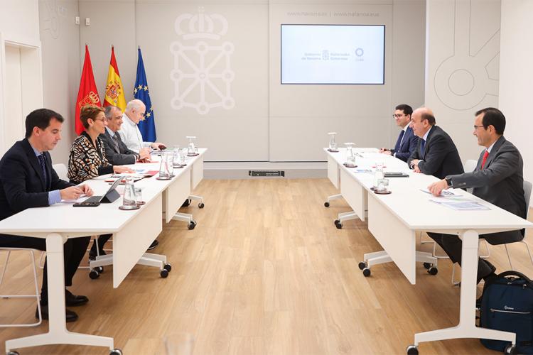 La Presidenta de Navarra, María Chivite, ha presidido la reunión con la delegación de Acciona Energía