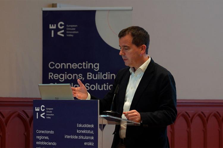 El consejero Irujo en la jornada del proyecto ‘European Circular Innovation Valley’.