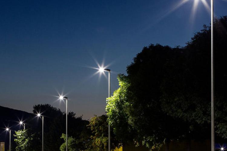 Smart & Light