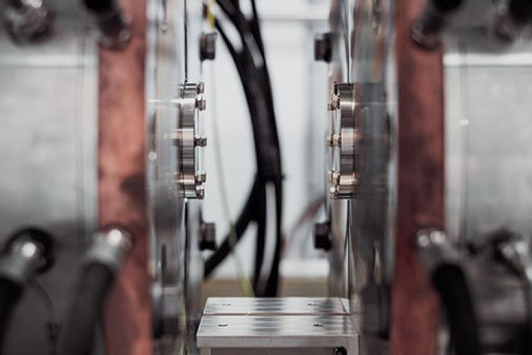 Máquina y cables