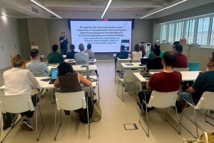Primera sesión formativa del Laboratorio de Ciencia de datos mantenida el pasado 24 de junio en el Polo Iris de Innovación.