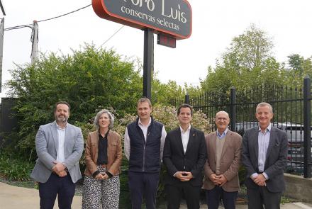 De izda a dcha: Arruti, Remírez; Antón, el consejero Irujo, Ciriza y Larraya