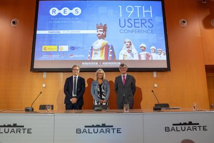 La directora general Basterra, con José Ignacio Doncel y Sergi Girona.
